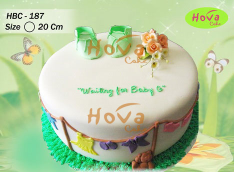 Green Shoes Baby Birthday Cake untuk Baby Birthday Cake
